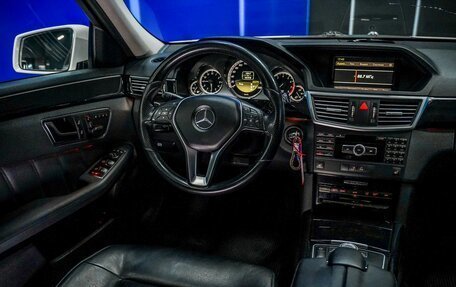 Mercedes-Benz E-Класс, 2012 год, 1 880 000 рублей, 30 фотография