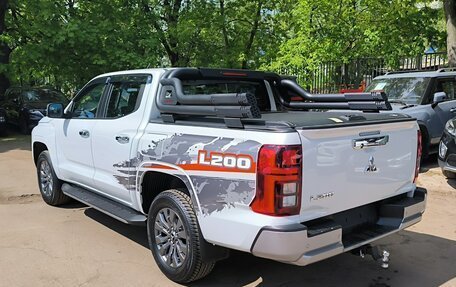Mitsubishi L200, 2024 год, 5 550 000 рублей, 4 фотография