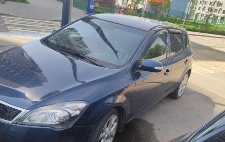 KIA cee'd I рестайлинг, 2010 год, 630 000 рублей, 3 фотография