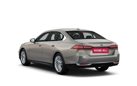 BMW 5 серия, 2025 год, 9 500 000 рублей, 2 фотография