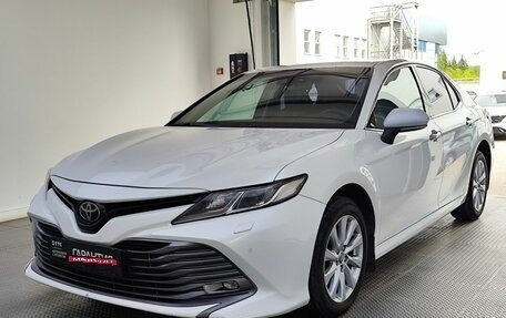 Toyota Camry, 2020 год, 2 520 000 рублей, 1 фотография