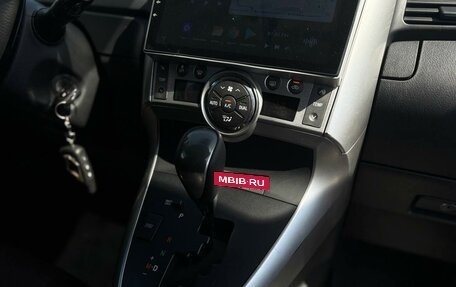 Toyota Verso I, 2011 год, 1 435 000 рублей, 13 фотография