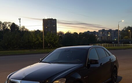 Mercedes-Benz E-Класс, 2010 год, 1 230 000 рублей, 2 фотография