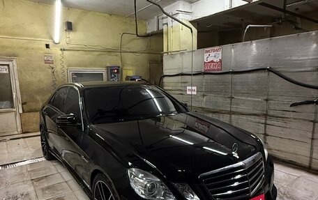 Mercedes-Benz E-Класс, 2010 год, 1 230 000 рублей, 6 фотография