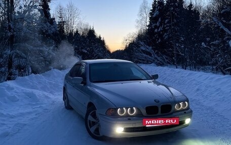 BMW 5 серия, 2001 год, 599 000 рублей, 7 фотография
