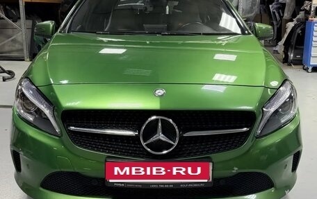 Mercedes-Benz A-Класс, 2015 год, 1 550 000 рублей, 5 фотография