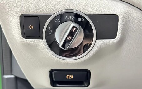 Mercedes-Benz A-Класс, 2015 год, 1 550 000 рублей, 20 фотография