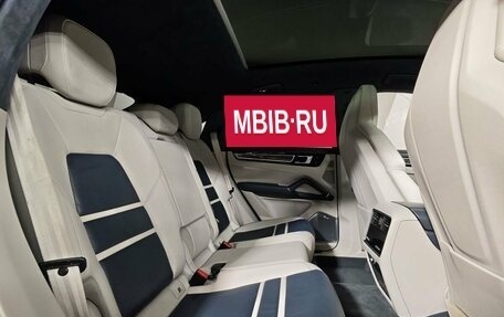 Porsche Cayenne III, 2021 год, 11 000 000 рублей, 16 фотография