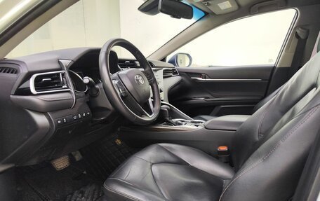 Toyota Camry, 2020 год, 2 520 000 рублей, 20 фотография