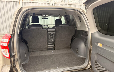 Toyota RAV4, 2011 год, 1 490 000 рублей, 15 фотография