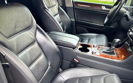 Volkswagen Touareg III, 2012 год, 2 100 000 рублей, 10 фотография