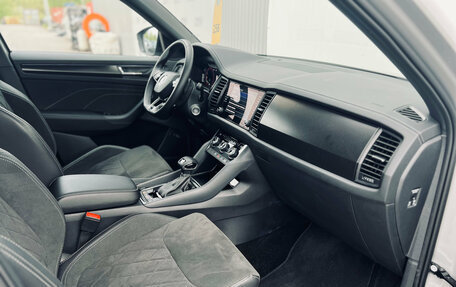 Skoda Kodiaq I, 2024 год, 5 100 000 рублей, 13 фотография