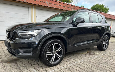 Volvo XC40 I, 2022 год, 2 520 016 рублей, 1 фотография