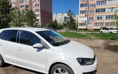 Volkswagen Polo VI (EU Market), 2011 год, 690 000 рублей, 1 фотография