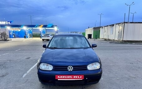 Volkswagen Golf IV, 2000 год, 365 000 рублей, 2 фотография