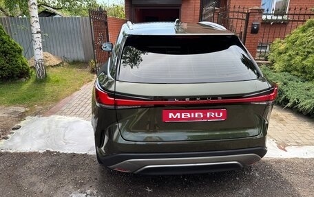 Lexus RX IV рестайлинг, 2023 год, 8 450 000 рублей, 2 фотография