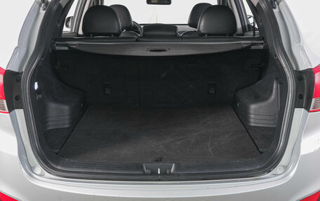 Hyundai Tucson III, 2010 год, 1 379 000 рублей, 8 фотография