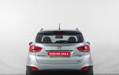 Hyundai Tucson III, 2010 год, 1 379 000 рублей, 6 фотография