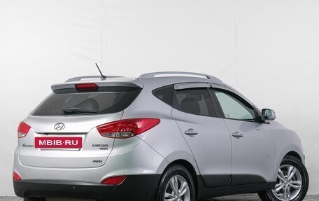 Hyundai Tucson III, 2010 год, 1 379 000 рублей, 7 фотография