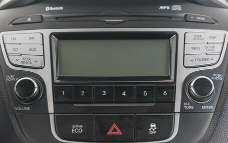 Hyundai Tucson III, 2010 год, 1 379 000 рублей, 19 фотография