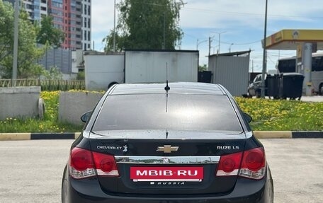 Chevrolet Cruze II, 2011 год, 490 000 рублей, 7 фотография