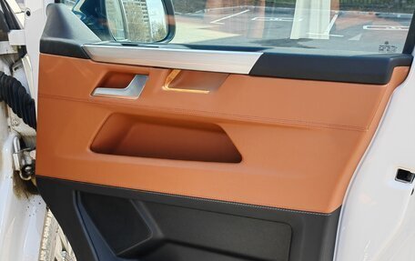 Volkswagen Multivan T6 рестайлинг, 2021 год, 8 900 000 рублей, 13 фотография