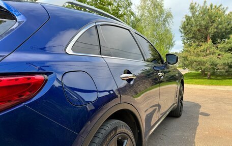 Infiniti QX70, 2014 год, 1 800 000 рублей, 9 фотография