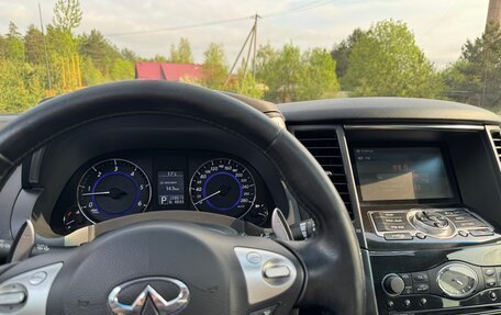 Infiniti QX70, 2014 год, 1 800 000 рублей, 16 фотография