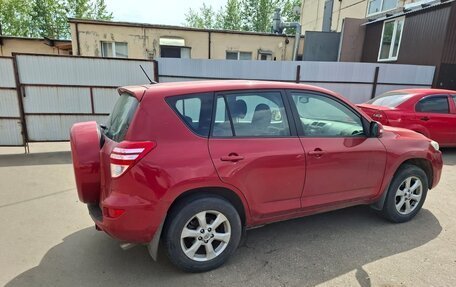 Toyota RAV4, 2011 год, 1 550 000 рублей, 2 фотография