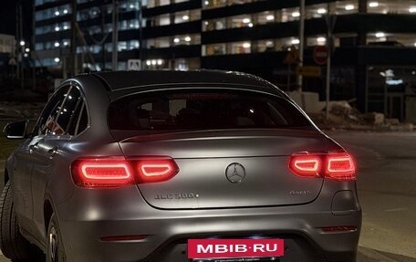 Mercedes-Benz GLC, 2021 год, 6 500 000 рублей, 4 фотография