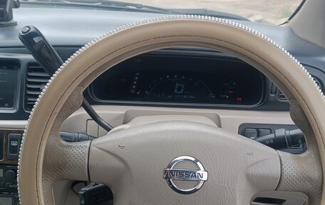 Nissan Liberty, 2001 год, 350 000 рублей, 13 фотография