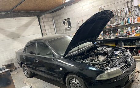 Mitsubishi Carisma I, 2003 год, 200 000 рублей, 3 фотография