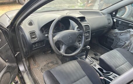 Mitsubishi Carisma I, 2003 год, 200 000 рублей, 8 фотография