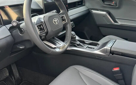 Toyota RAV4, 2026 год, 4 150 000 рублей, 16 фотография