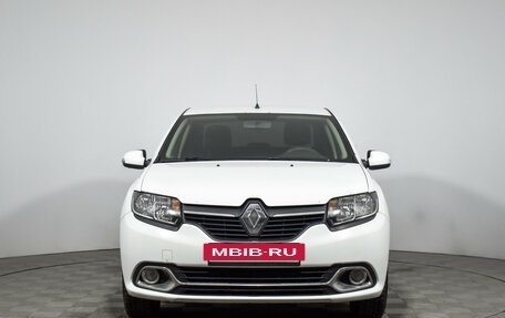 Renault Logan II, 2018 год, 760 000 рублей, 2 фотография