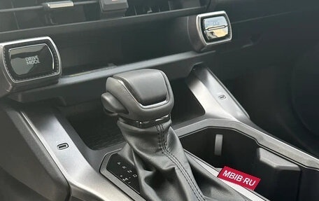 Toyota RAV4, 2026 год, 4 150 000 рублей, 21 фотография