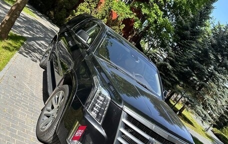Cadillac Escalade IV, 2015 год, 4 950 000 рублей, 1 фотография