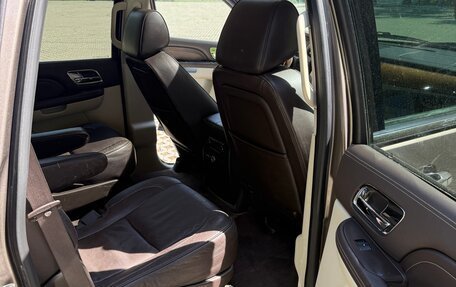 Cadillac Escalade III, 2013 год, 2 100 000 рублей, 10 фотография