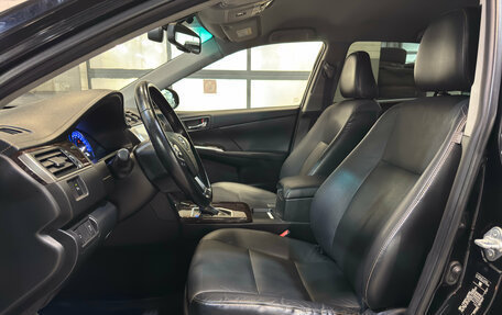 Toyota Camry, 2018 год, 2 199 000 рублей, 13 фотография