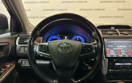 Toyota Camry, 2018 год, 2 199 000 рублей, 16 фотография