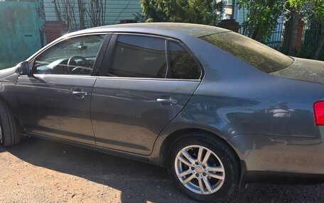 Volkswagen Jetta VI, 2009 год, 850 000 рублей, 3 фотография