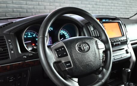 Toyota Land Cruiser 200, 2009 год, 2 900 000 рублей, 15 фотография