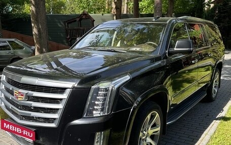 Cadillac Escalade IV, 2015 год, 4 950 000 рублей, 2 фотография