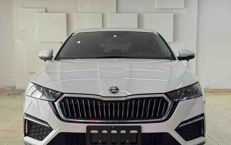 Skoda Octavia IV, 2022 год, 1 710 000 рублей, 2 фотография