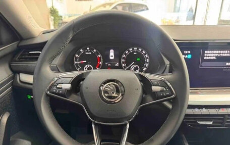 Skoda Octavia IV, 2022 год, 1 710 000 рублей, 10 фотография
