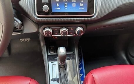 Nissan Kicks I, 2023 год, 1 740 000 рублей, 10 фотография