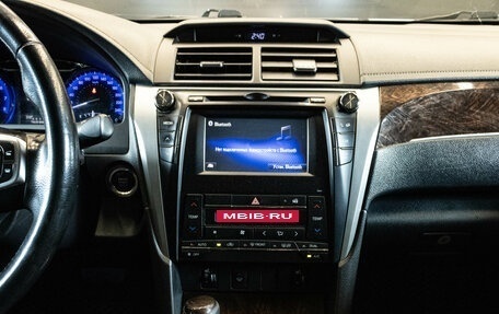Toyota Camry, 2018 год, 2 239 000 рублей, 7 фотография