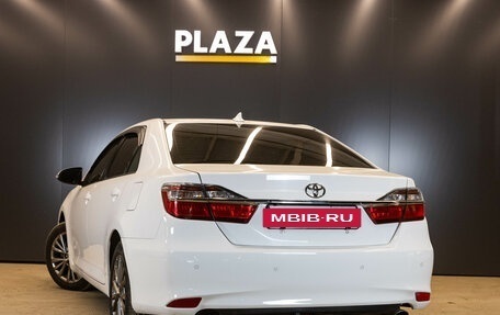 Toyota Camry, 2018 год, 2 239 000 рублей, 3 фотография