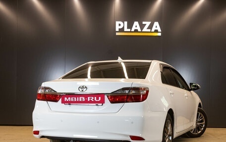 Toyota Camry, 2018 год, 2 239 000 рублей, 4 фотография