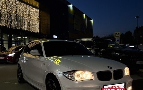 BMW 1 серия, 2010 год, 950 000 рублей, 2 фотография